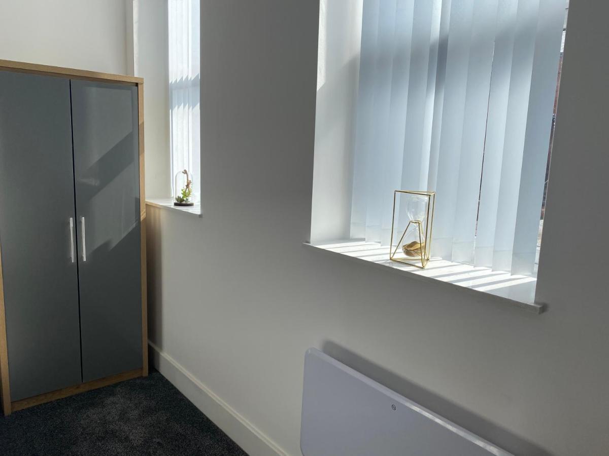 2B Spv Double En-Suite Room Wakefield Buitenkant foto